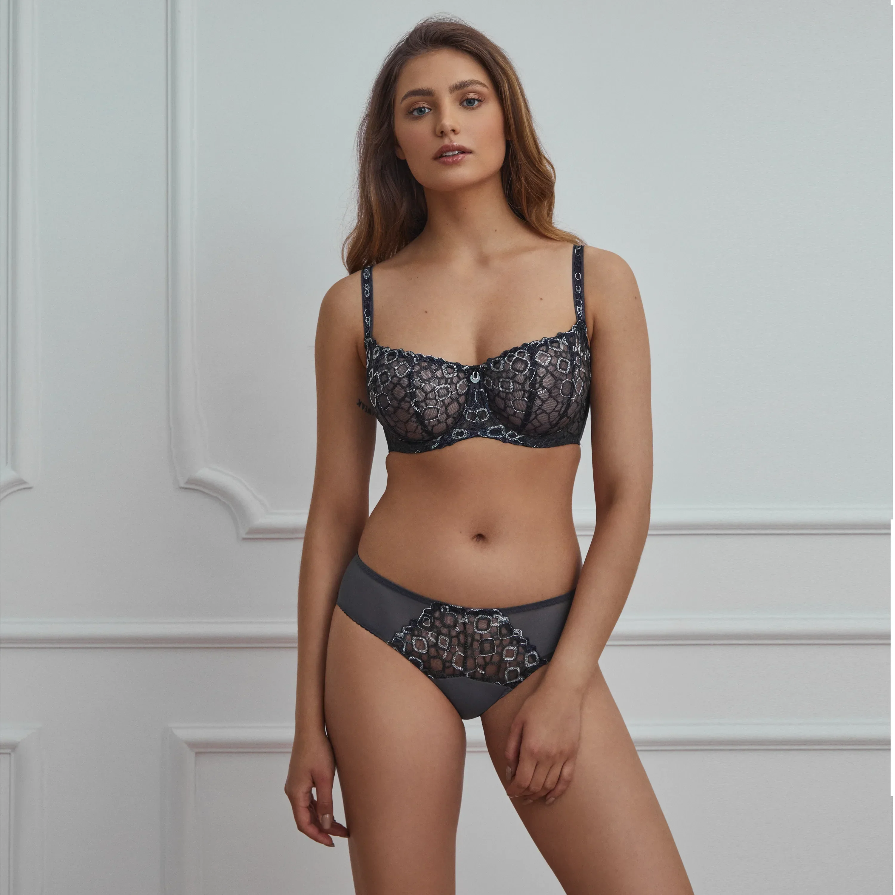Sheer Embroidery Balconette Bra Sharon — view 4